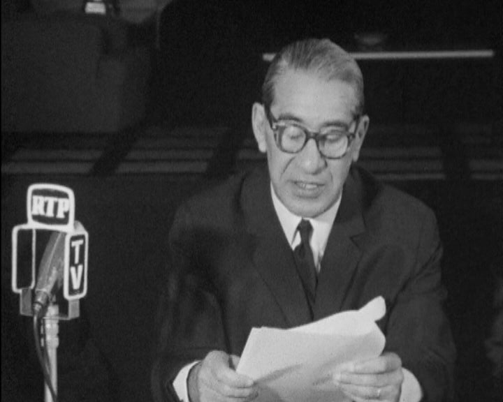 Conferência de imprensa de Ulisses Cortês