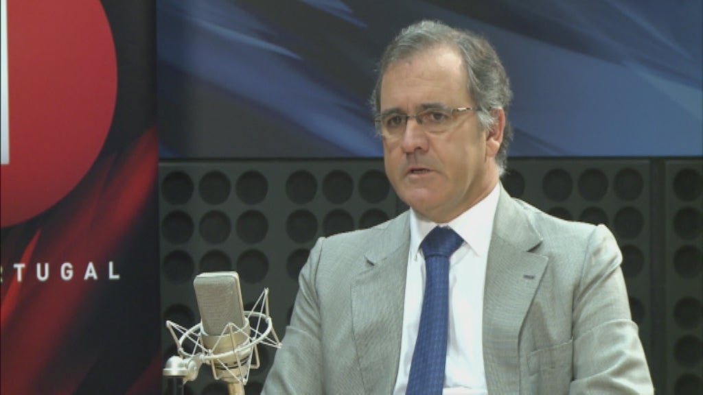 Maria Flor Pedroso entrevista António Pires de Lima