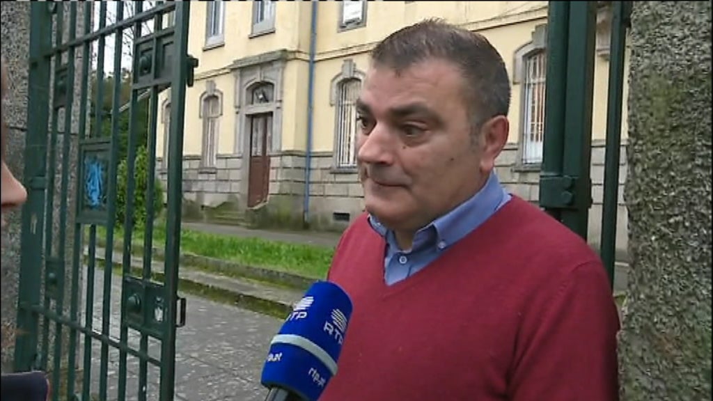 Reabertura da escola Alexandre Herculano