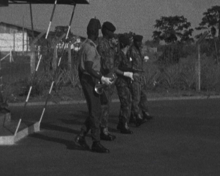 Chegada de tropas portuguesas a Bissau