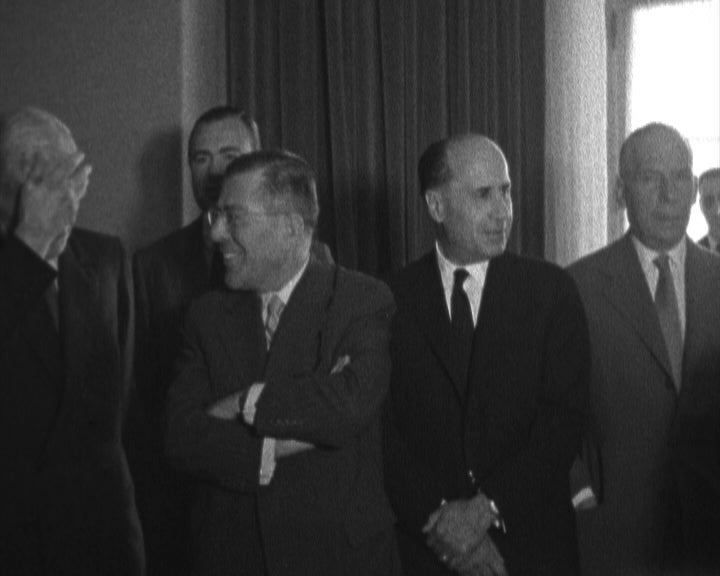 Cedência de terrenos à Câmara Municipal de Lisboa