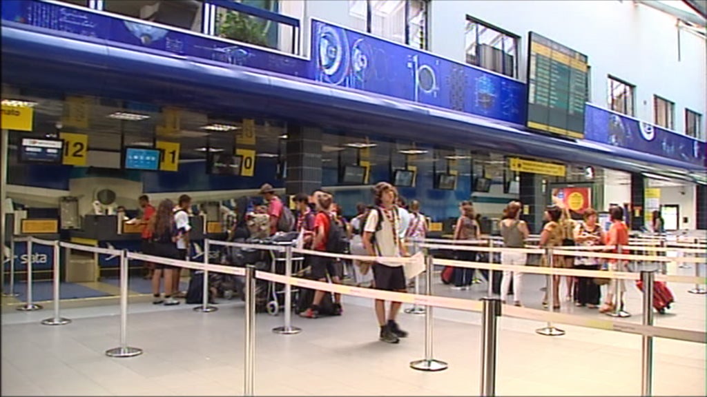 Movimento nos aeroportos dos Açores