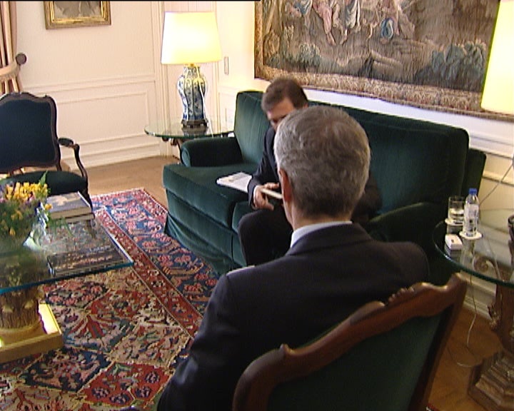 Agendada reunião entre José Sócrates e Pedro Passos Coelho