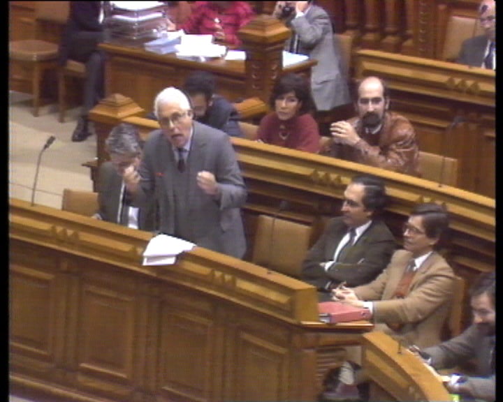 Regresso de Jorge Sampaio à AR