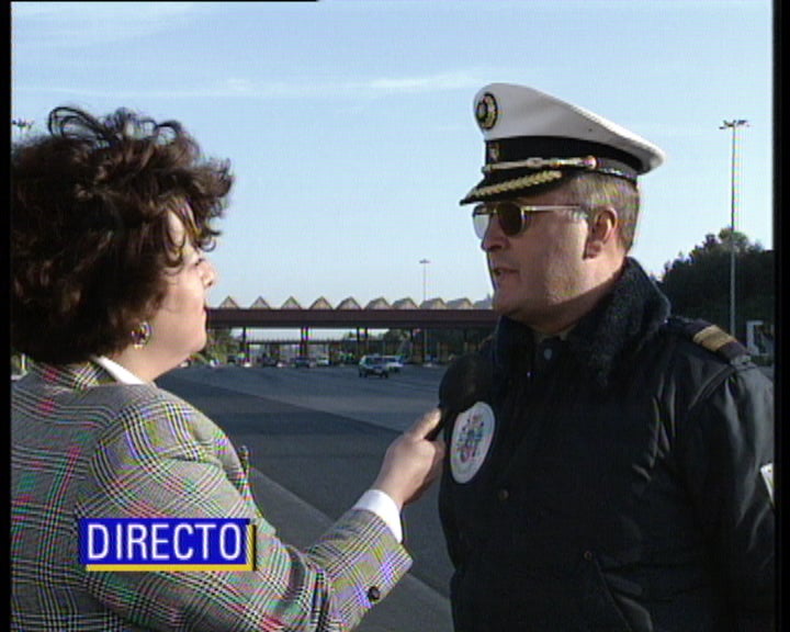 Trânsito na ponte 25 de Abril