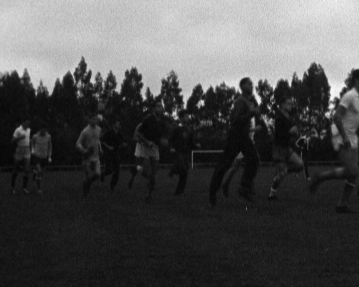 Futebol: Treino da Selecção Militar