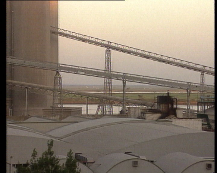 Cimpor compra cimenteira espanhola