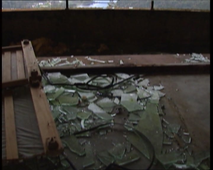 Degradação e vandalismo no Hotel Monte Palace