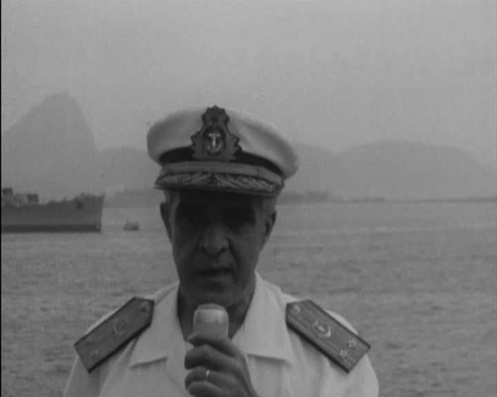 Partida de navios da armada brasileira para Lisboa