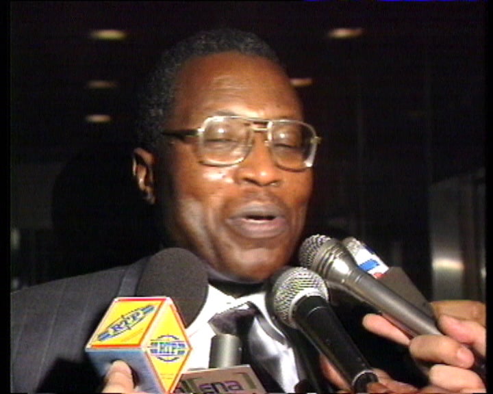 Conversações de paz para Angola