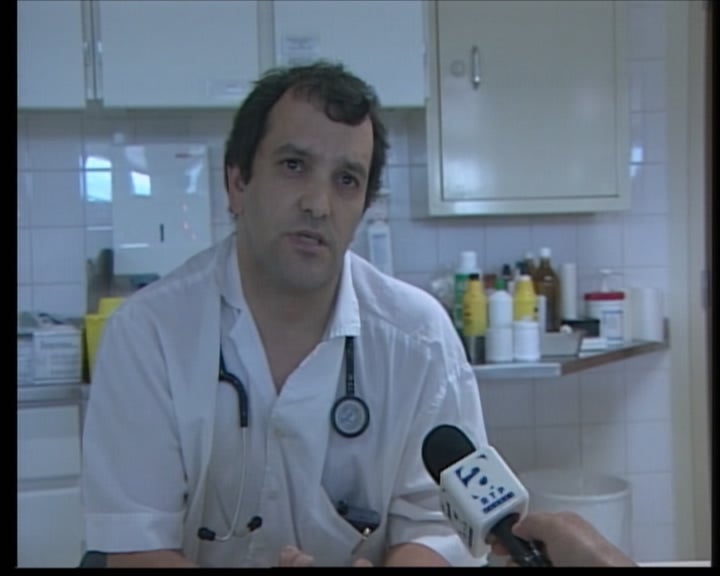 Internamento de jovem no Hospital de Ponta Delgada