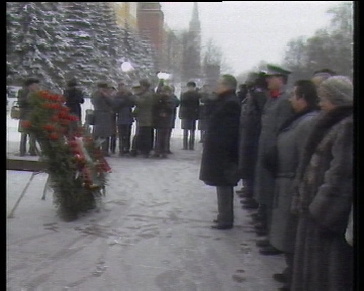 Homenagem aos mortos do exército soviético