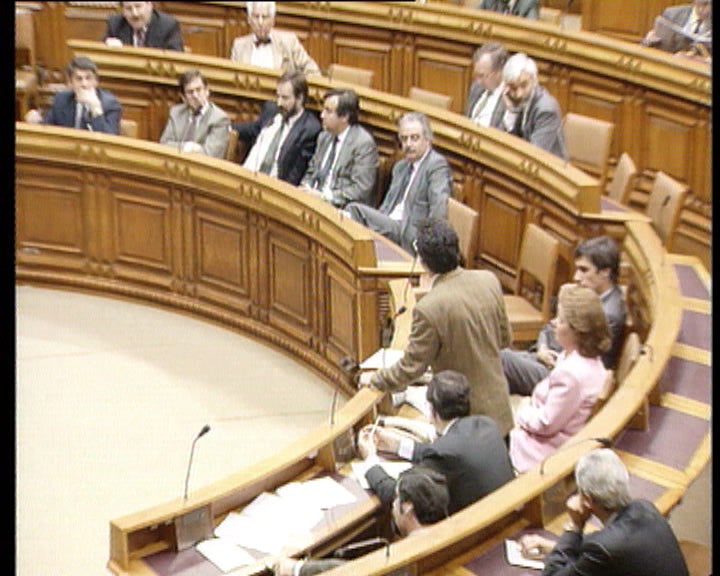 Debate na AR sobre ambiente