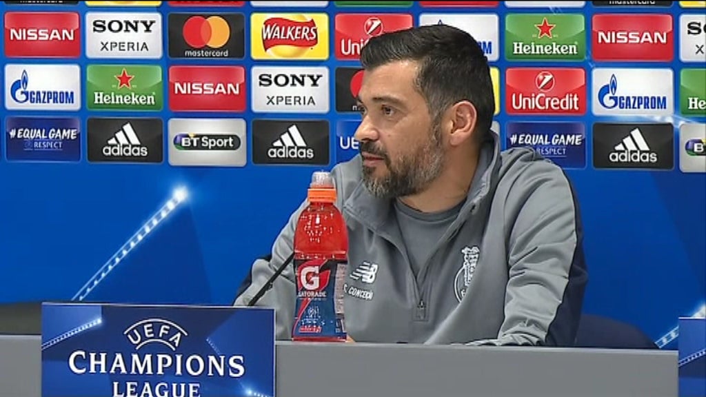 Futebol: antevisão Liverpool vs Porto