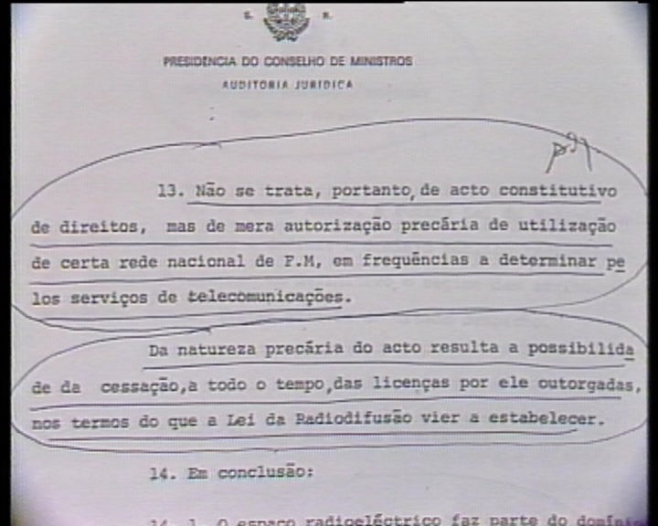 Sub-comissão para a comunicação social
