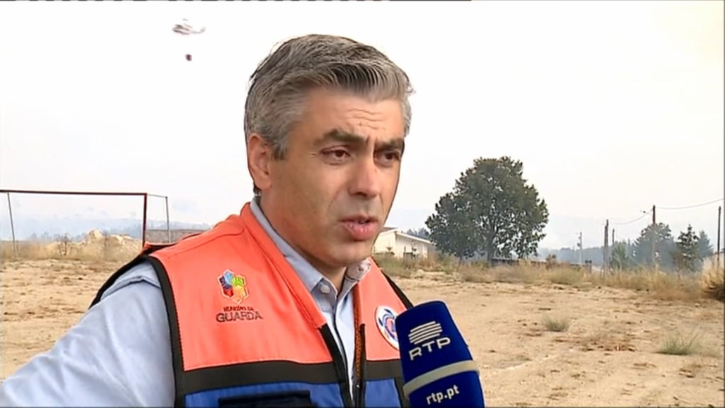 Incêndio florestal no Sabugal