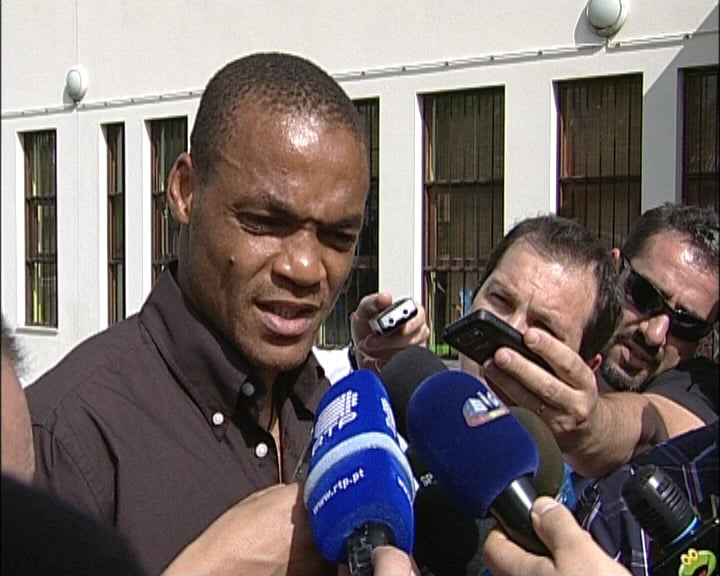 Meyong e Tiago Pinto Visitam Escola em Braga