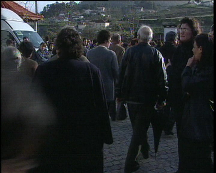 Enterro da primeira vítima de Castelo de Paiva