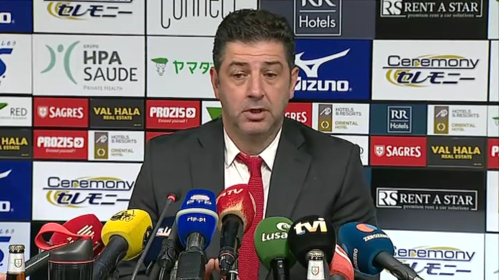 Futebol: Rui Vitória deixa Benfica