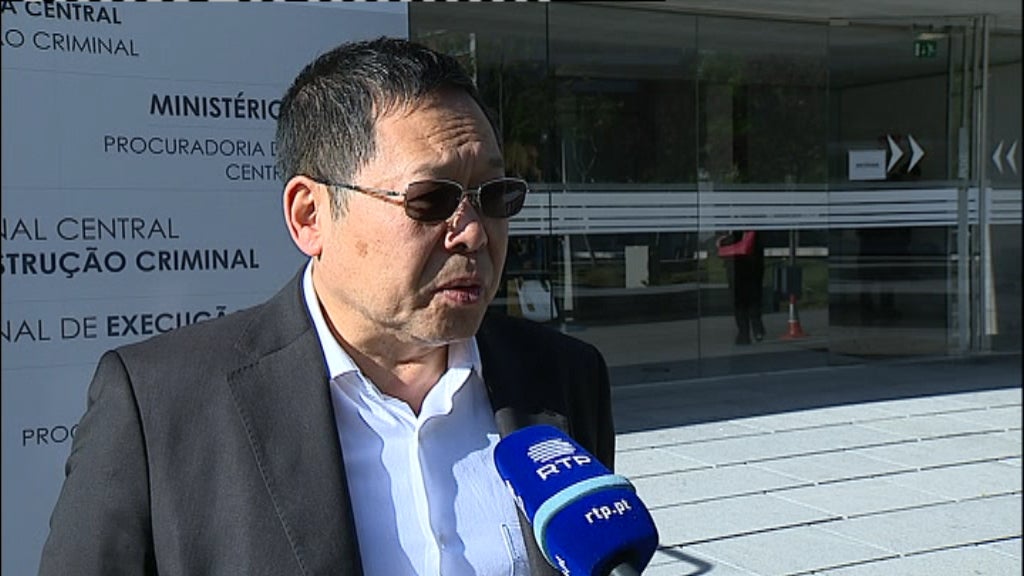 Julgamento de casal chinês