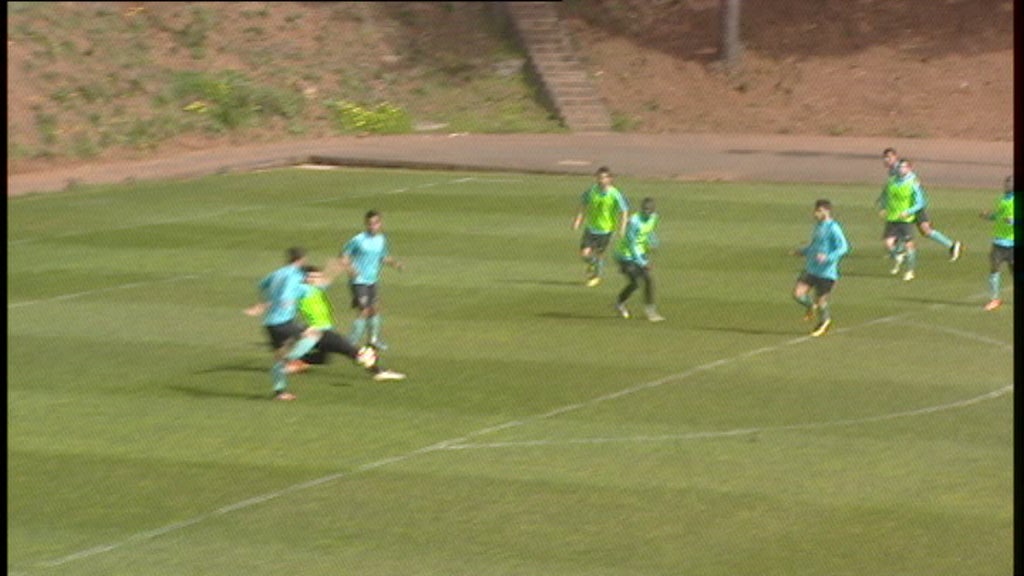 Futebol: treino do União da Madeira