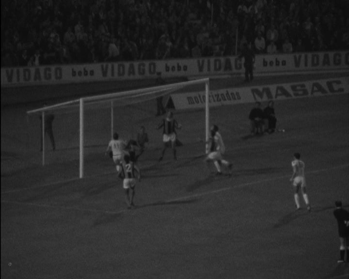 Futebol: Benfica vs União de Tomar