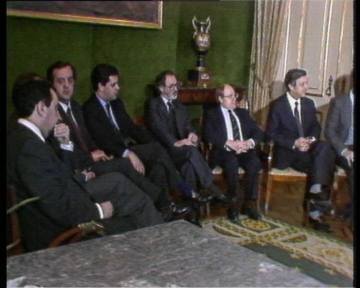 Mário Soares reune com nova vereação e presidente da Câmara de Lisboa