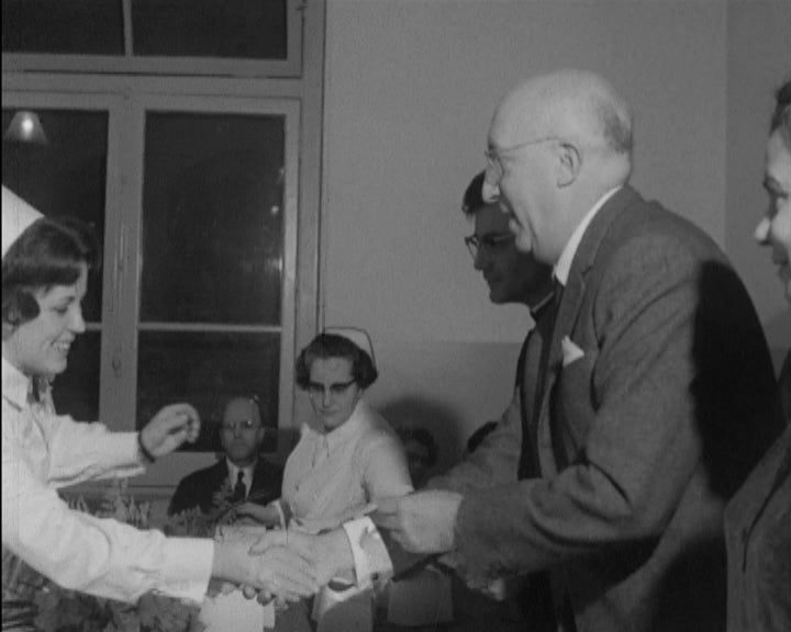 Entrega de diplomas de Enfermagem