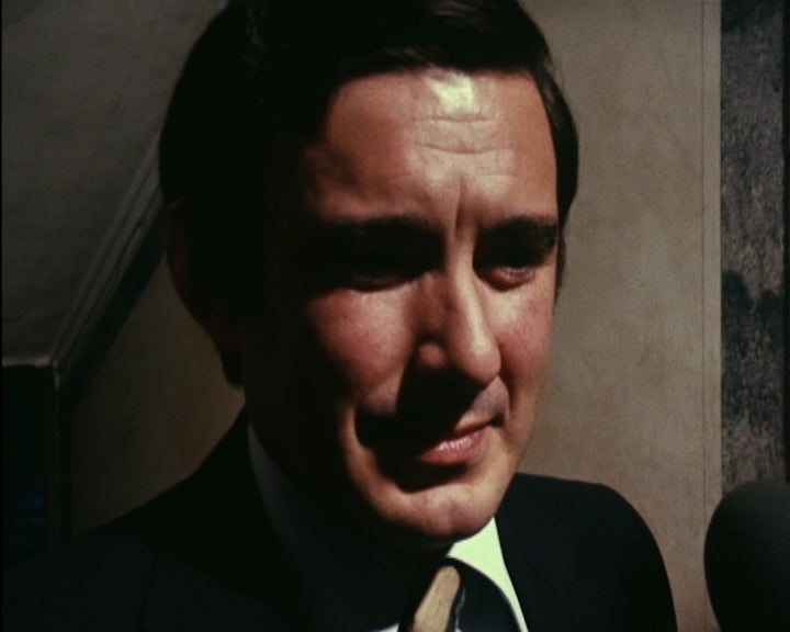 CDS exige esclarecimento e pedido de desculpas