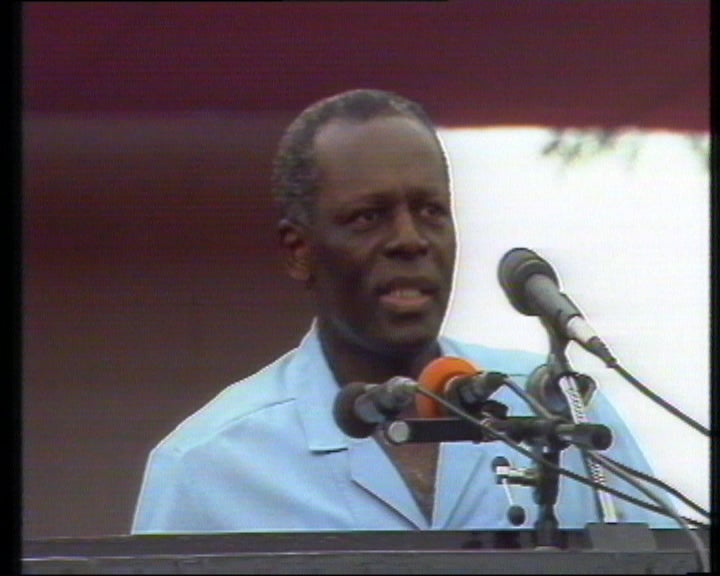 Crónica de Carlos Albuquerque