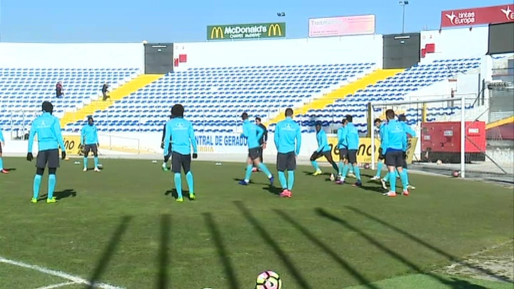 Futebol: treino do Chaves