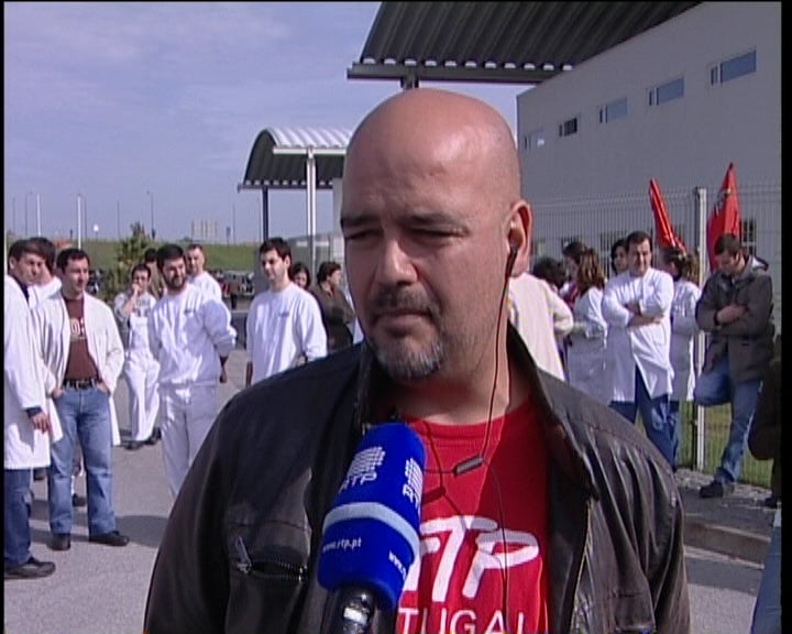 Trabalhadores da Kemet em greve