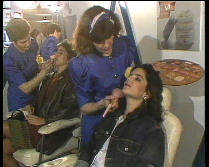 Terceiro Salão de Cosmética na FIL