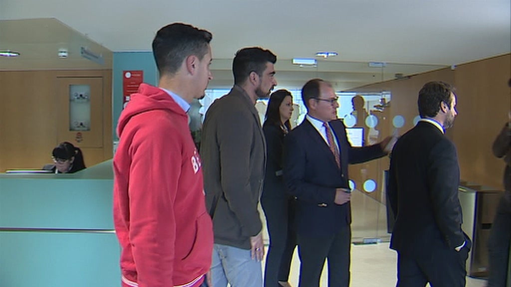 André Almeida visita o Hospital da Luz