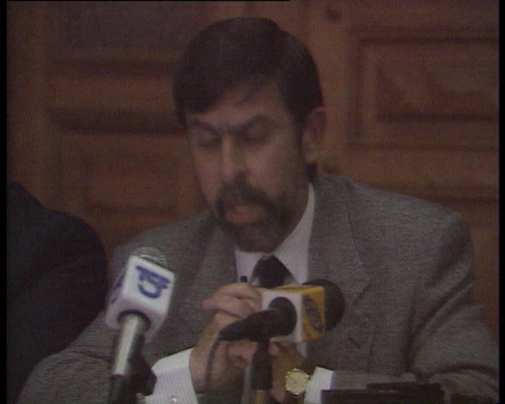 Fim do boicote à informação na AR