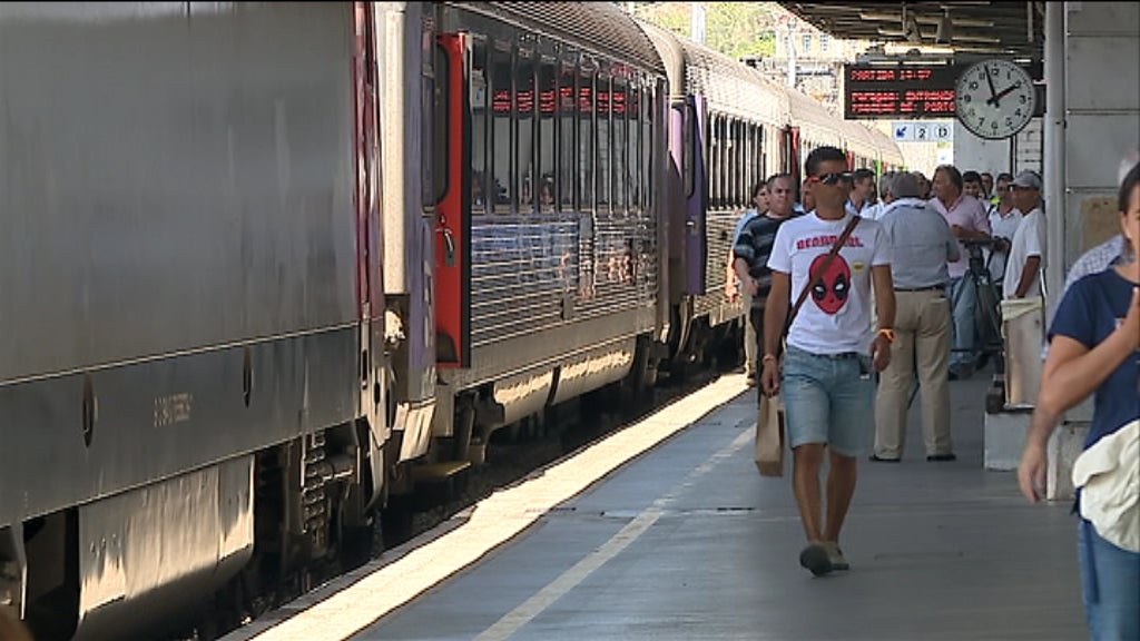 Críticas de Assução Cristas sobre o setor ferroviário