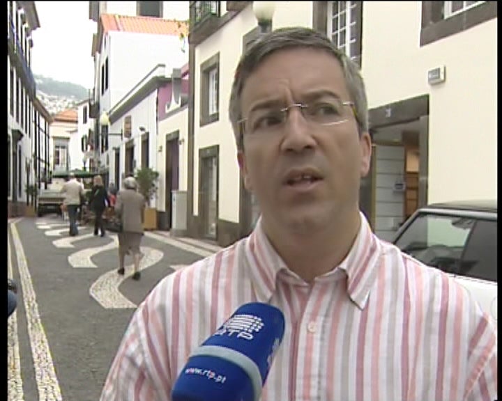 Comércio tradicional em crise