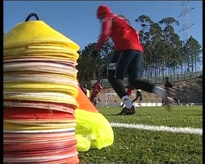 Futebol: treino do União de Leiria