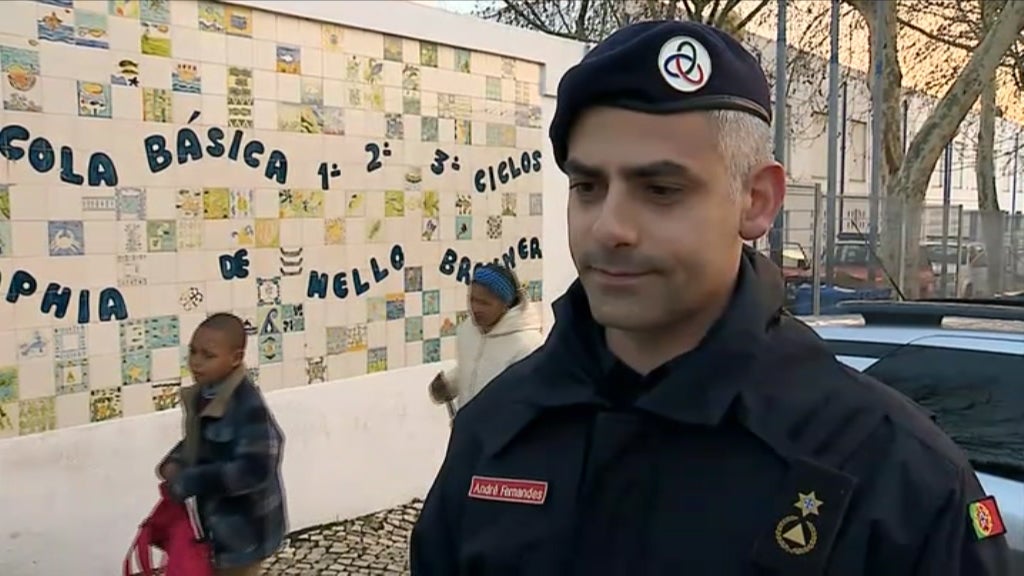 Intoxicação alimentar na escola básica Sophia de Mello Breyner