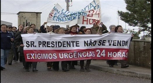 Protestos em Valença contra o encerramento do Serviço de Atendimento Permanente