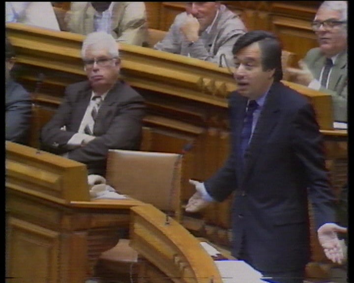 PS interpela o Governo