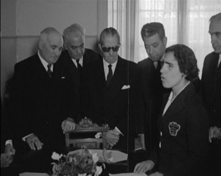 Visita de Américo Tomás ao Asilo de Cegos de Nossa Senhora da Saúde