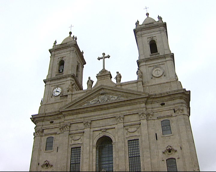 Acusações de pedofilia à Igreja