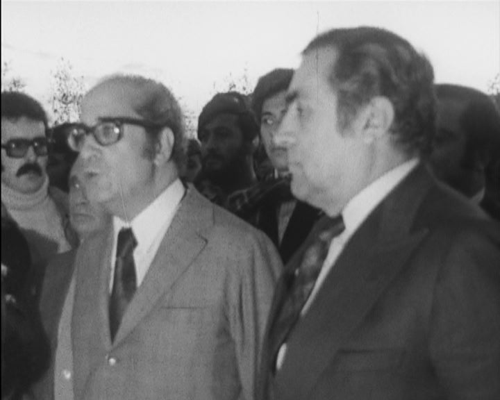 Visita de Costa Gomes ao Regimento de Comandos na Amadora