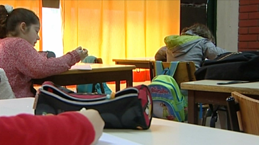 Reações à gratuitidade dos livros escolares