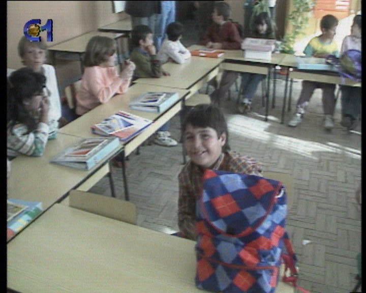 Crianças com vírus da hepatite B