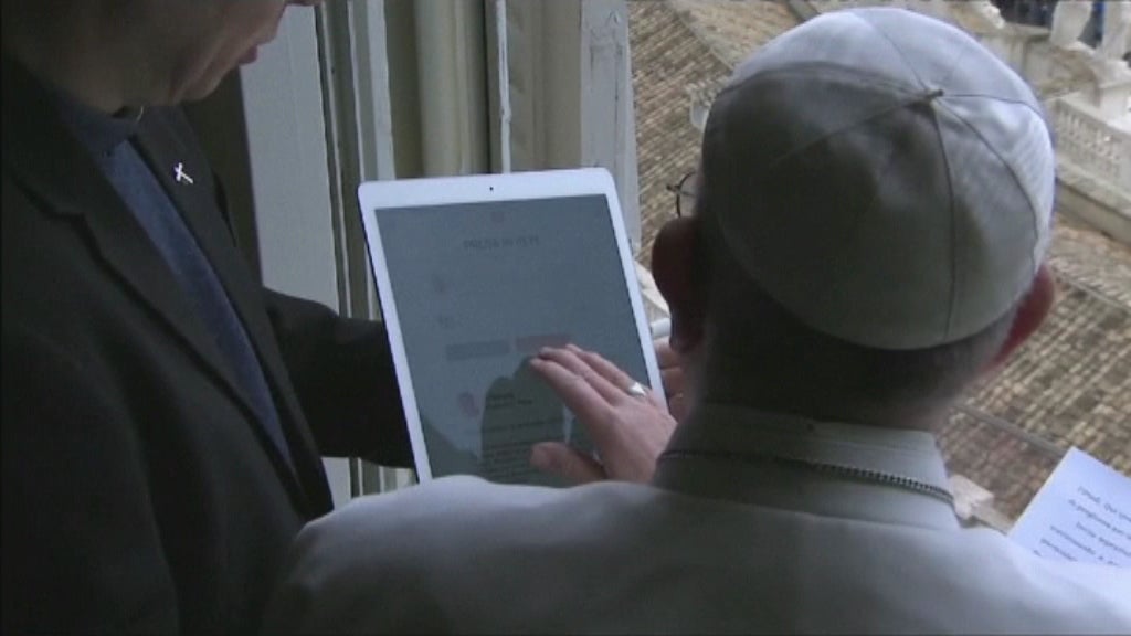 Papa utiliza aplicação portuguesa