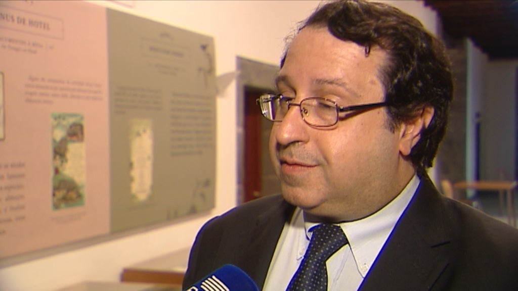 Exposição “Documentos à Mesa”