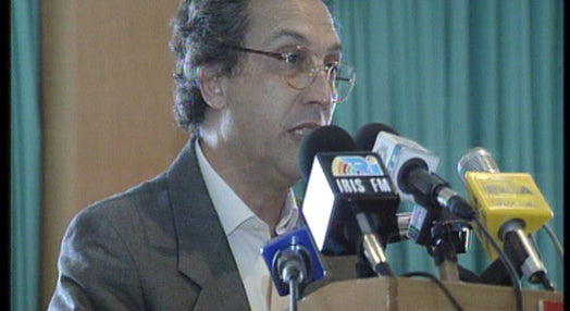 Carlos Carvalhas visita bairros degradados RTP Arquivos