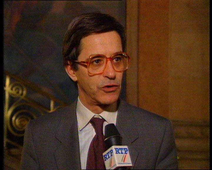 Debate sobre as propinas